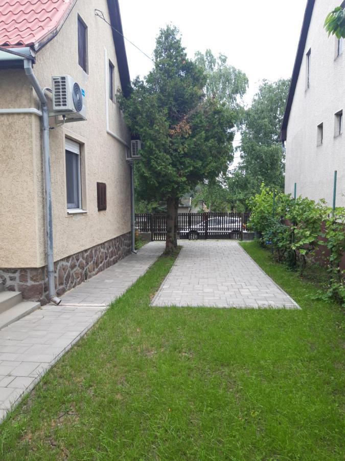 Arany Apartman Zsory Mezőkövesd المظهر الخارجي الصورة