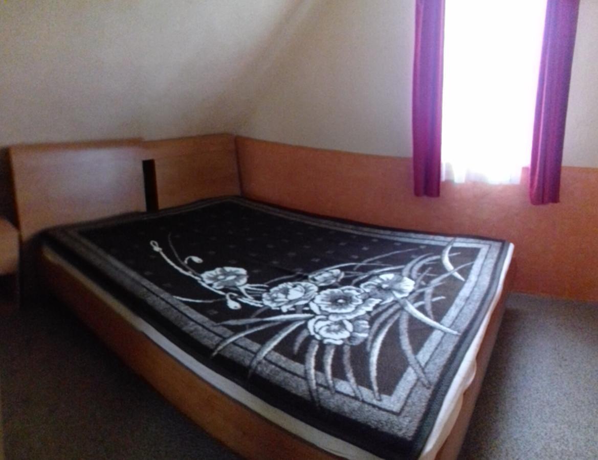 Arany Apartman Zsory Mezőkövesd المظهر الخارجي الصورة